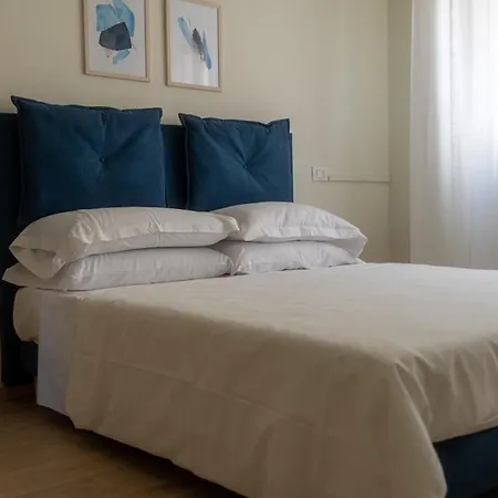 Eden Hotell 3*